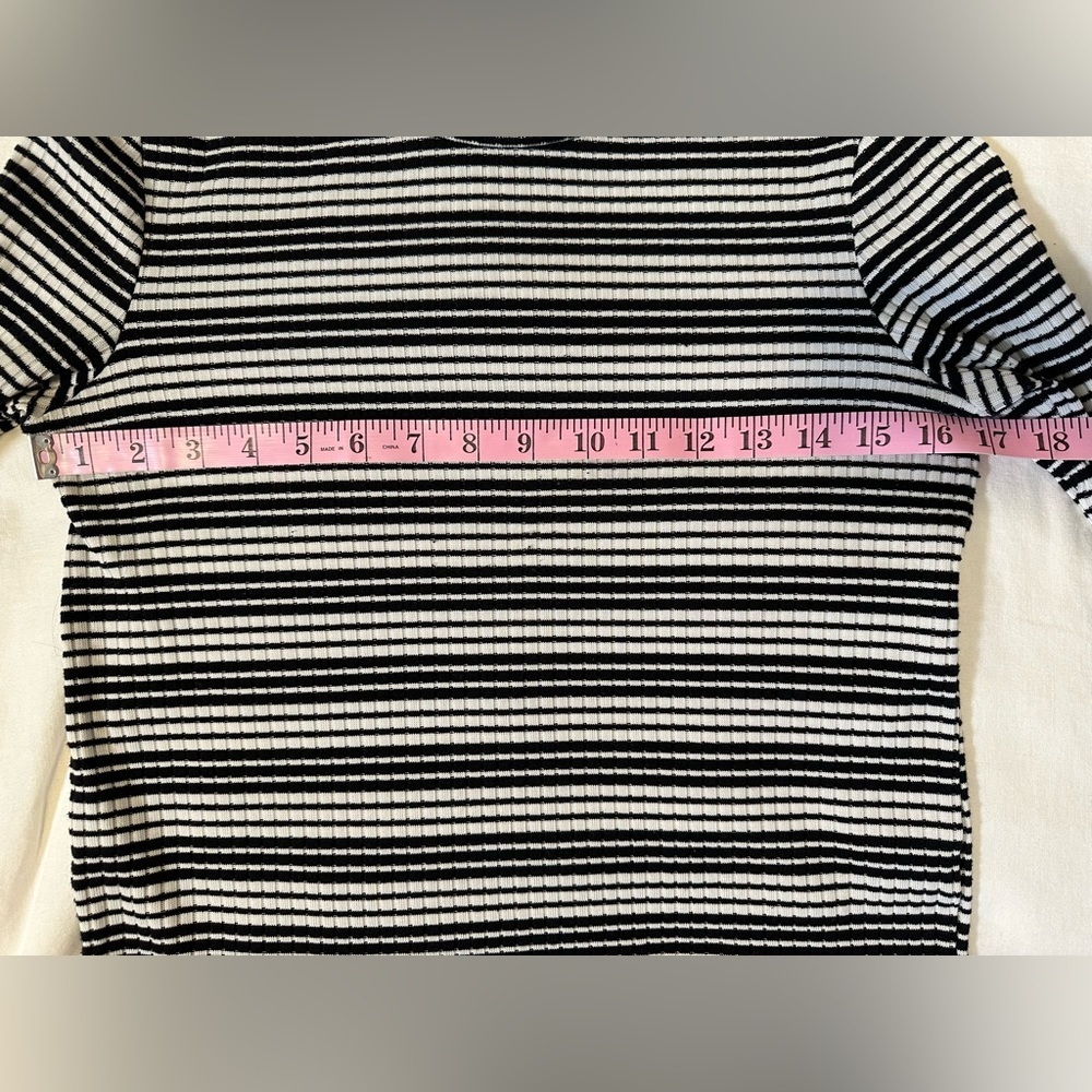 Zara Trafaluc Top Back White Striped Flounce Bell Sleeve Ribbed Womens Small - Picture 5 of 8